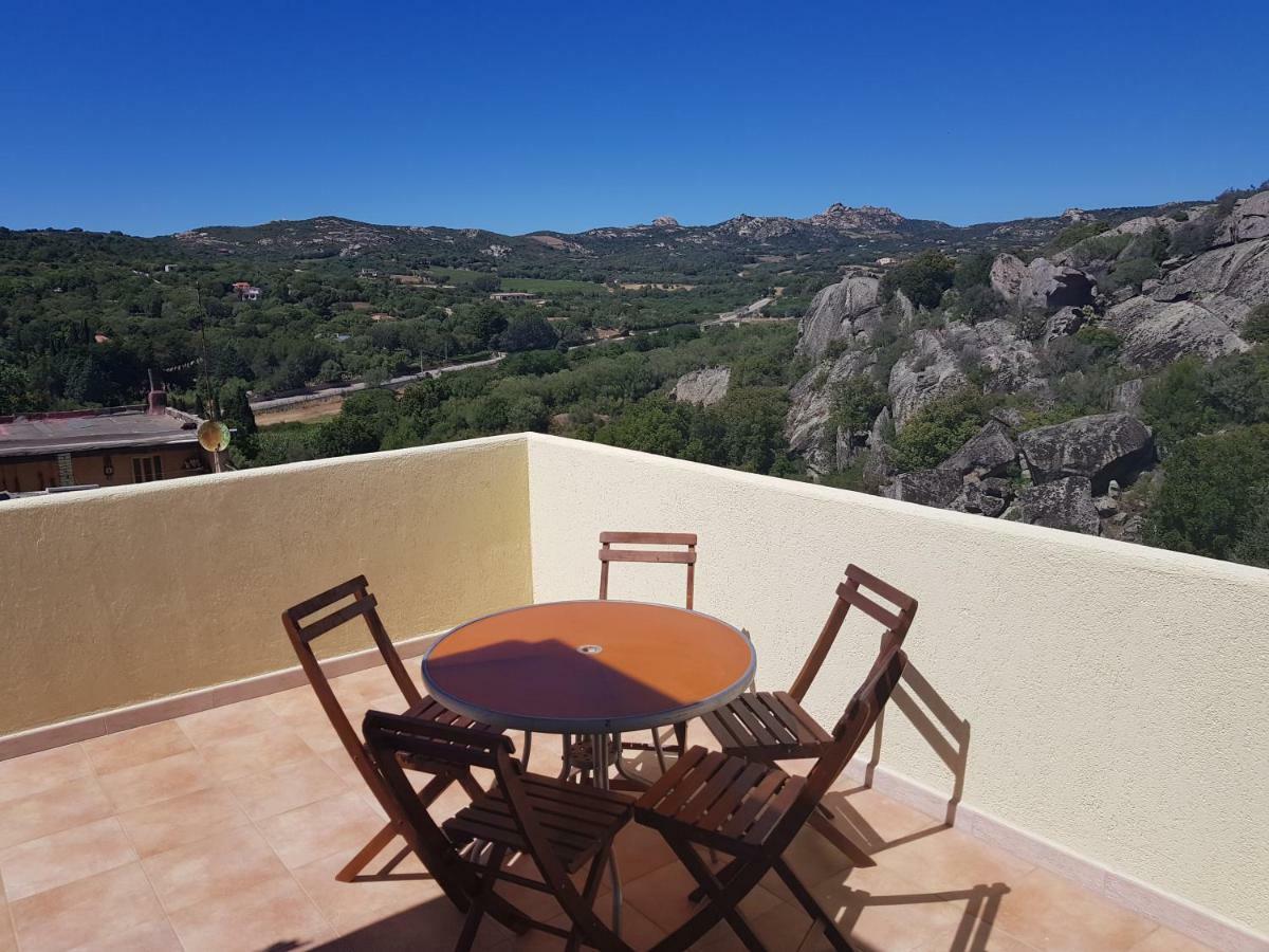 Appartamento Monte Mare Arzachena Bagian luar foto